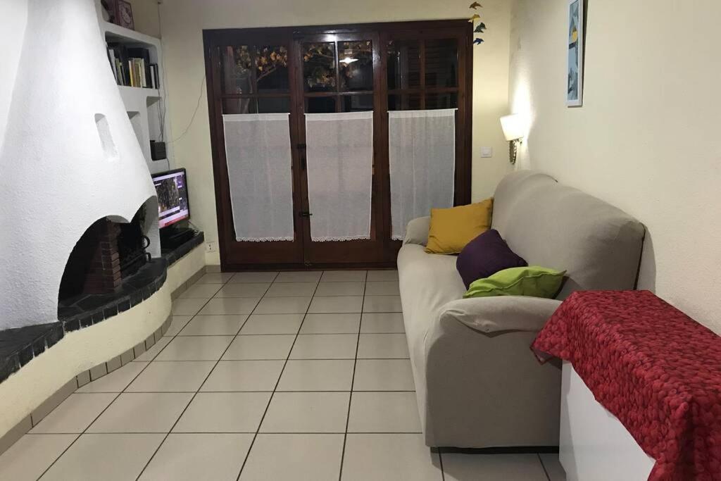 Casita Blanca Con Fibra Optica Y Piscina Cominutaria Villa Tossa de Mar Eksteriør bilde