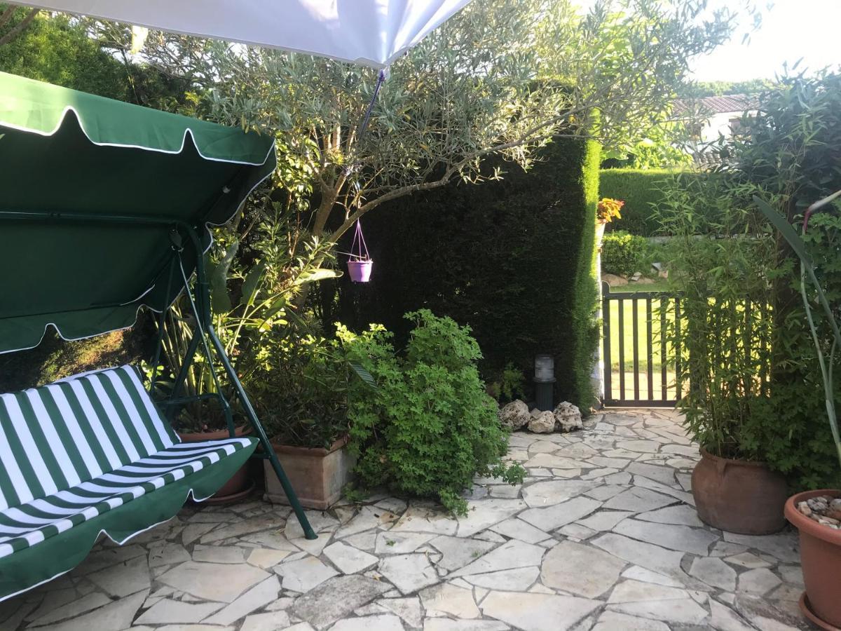 Casita Blanca Con Fibra Optica Y Piscina Cominutaria Villa Tossa de Mar Eksteriør bilde