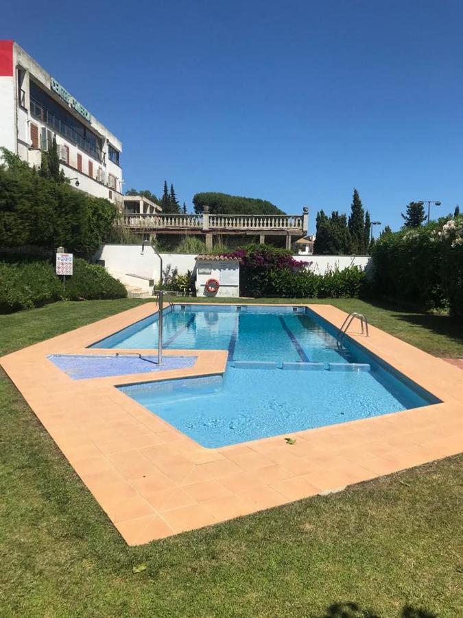 Casita Blanca Con Fibra Optica Y Piscina Cominutaria Villa Tossa de Mar Eksteriør bilde